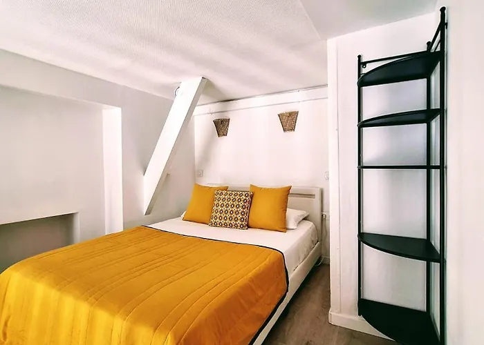 Cocon Calme Au Coeur De Apartamento *